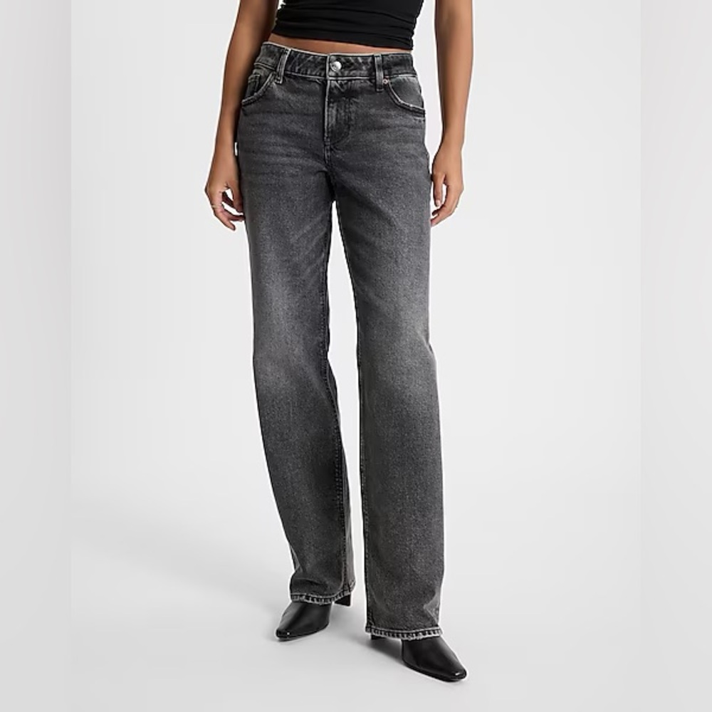 Express Women’s Relaxed Straight Low Rise Black Jeans
